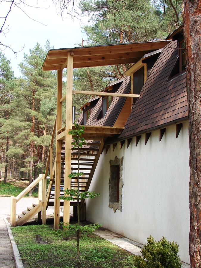 Hotel Pershyi Kordon Tourist Complex à Medvedevka Extérieur photo