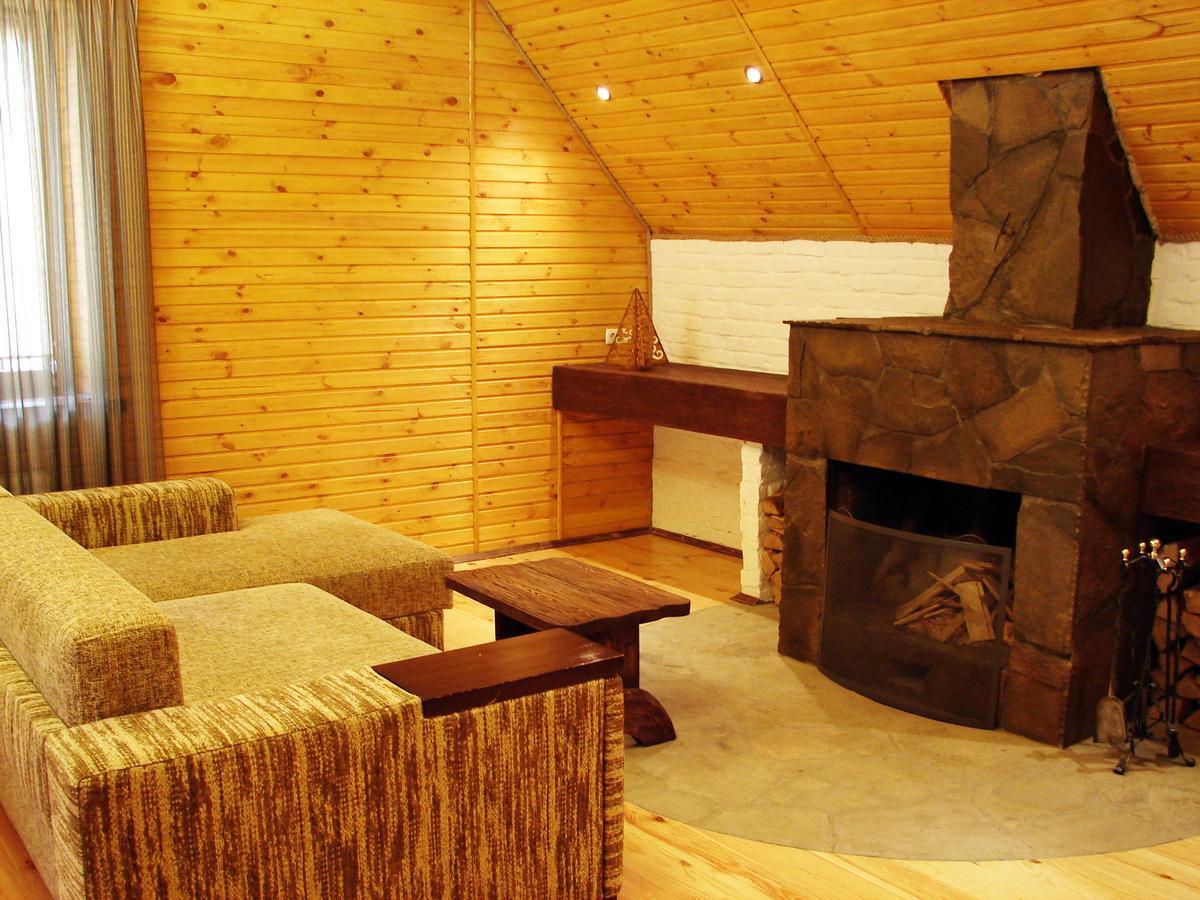 Hotel Pershyi Kordon Tourist Complex à Medvedevka Chambre photo