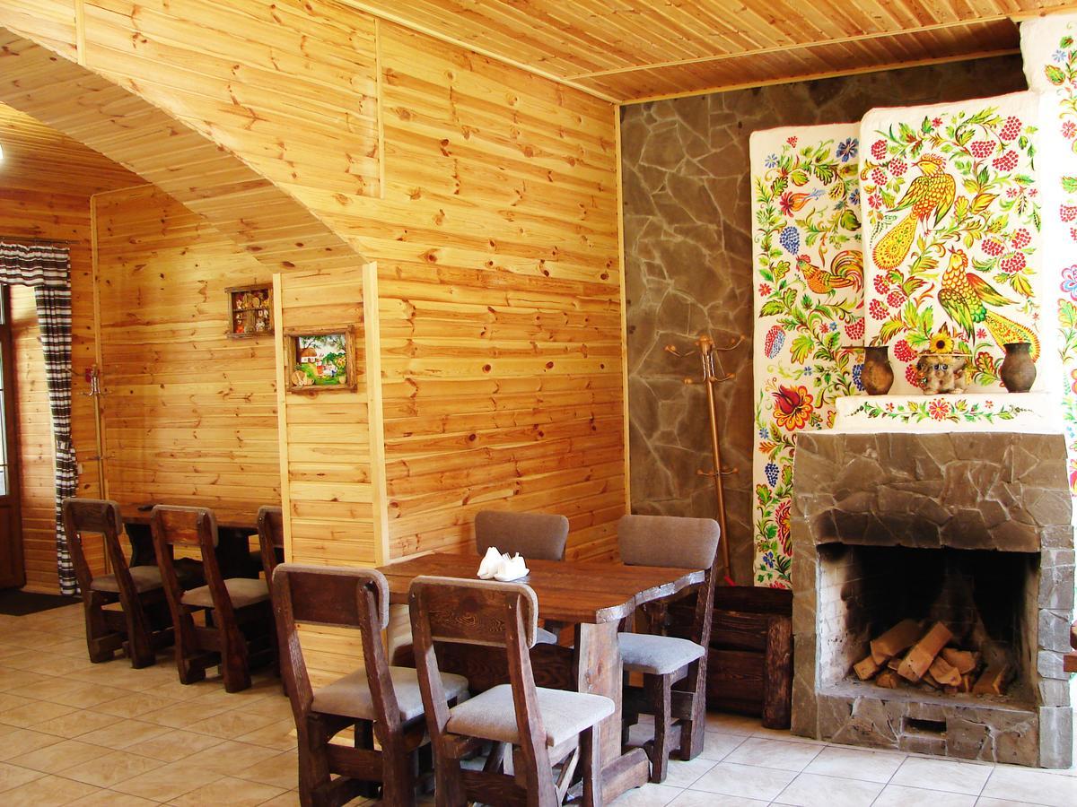 Hotel Pershyi Kordon Tourist Complex à Medvedevka Extérieur photo