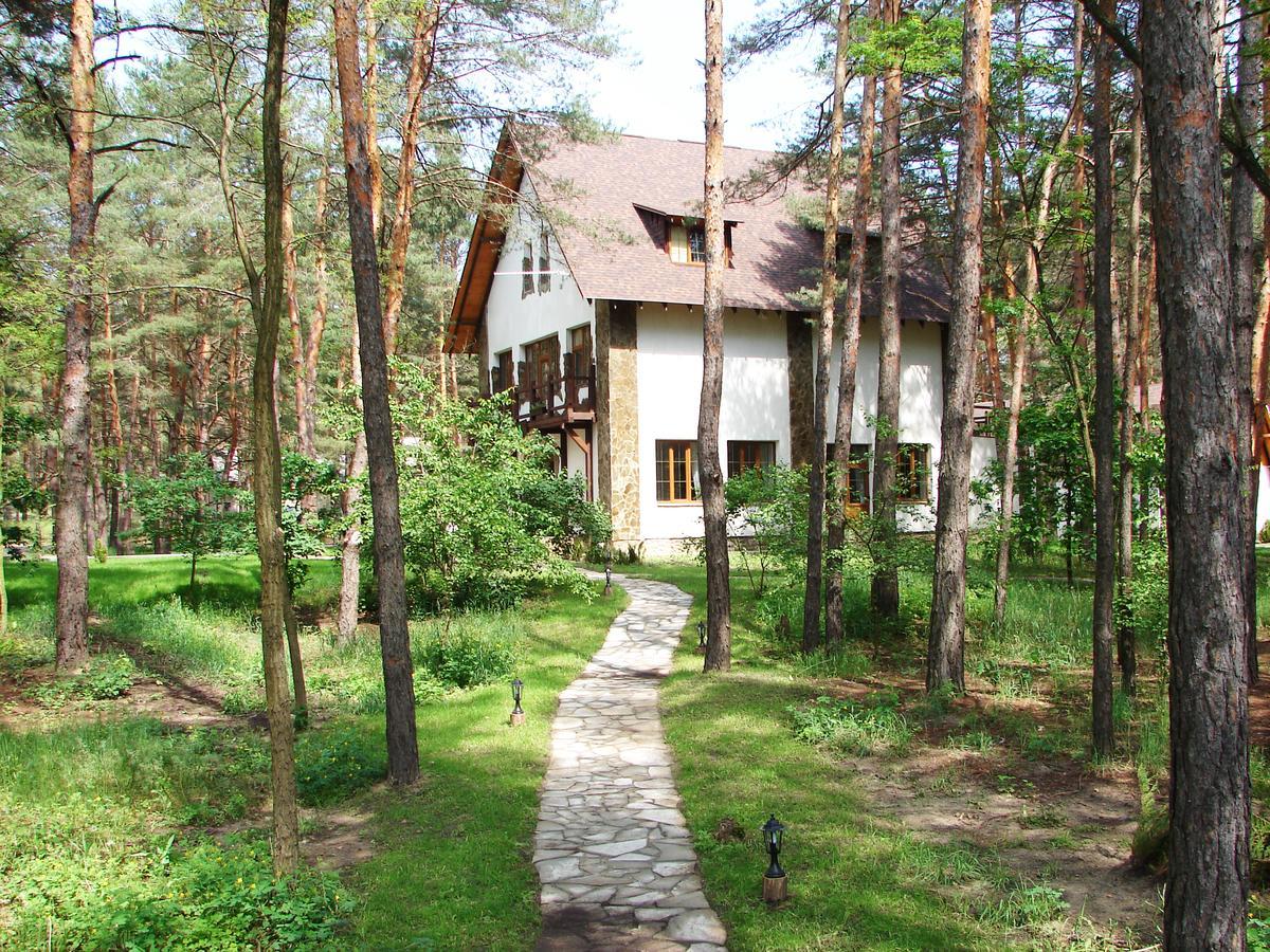 Hotel Pershyi Kordon Tourist Complex à Medvedevka Extérieur photo