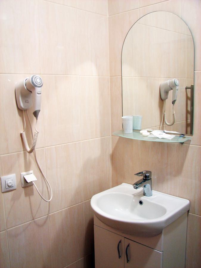 Hotel Pershyi Kordon Tourist Complex à Medvedevka Chambre photo